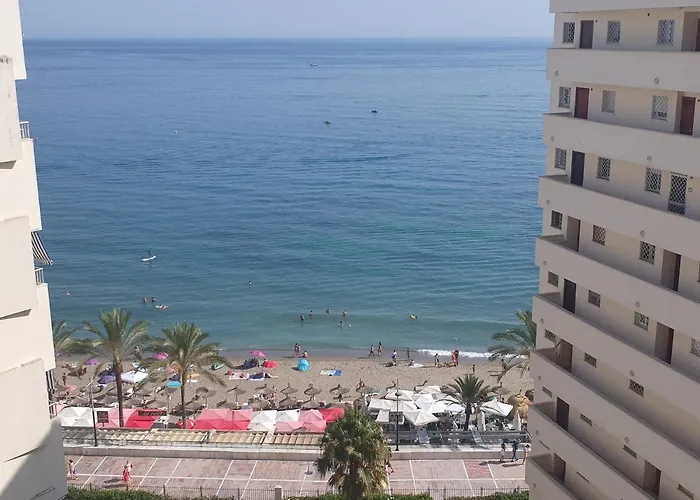 Neptuno 403. Wonderful One-bedrooms With Sea Views Apartament Marbella