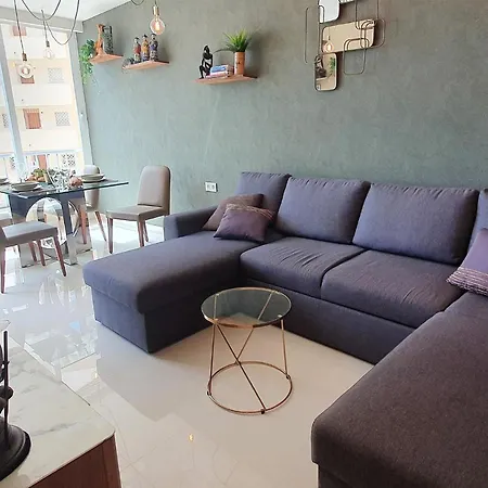 Neptuno 403. Wonderful One-bedrooms With Sea Views شقة