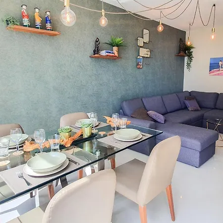 Neptuno 403. Wonderful One-bedrooms With Sea Views *