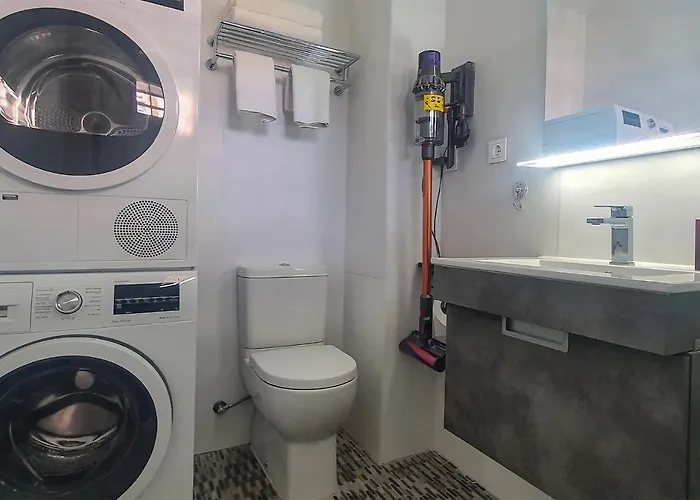 Neptuno 403. Wonderful One-bedrooms With Sea Views Apartment *