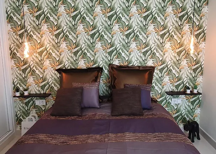 Neptuno 403. Wonderful One-bedrooms With Sea Views * מארבלה